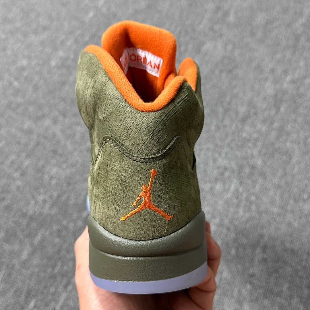 AJ 5 Retro Olive