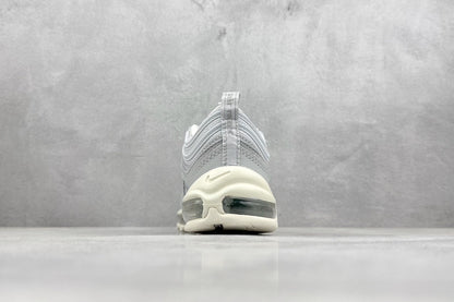 97 Pure Platinum Sail