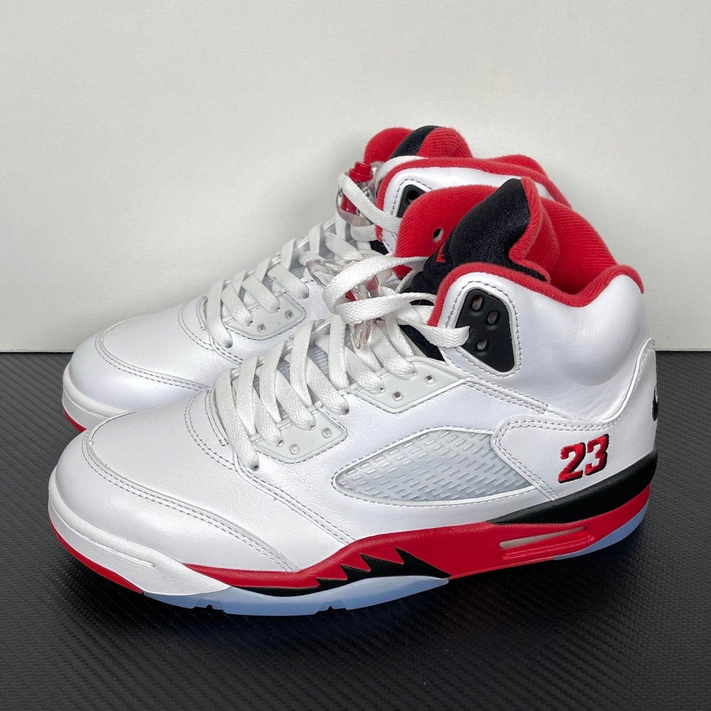 KB5 Fire Red
