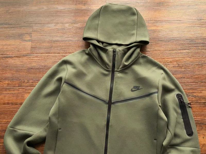 Conjunto Tech Fleece Verde