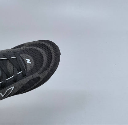 1080v15 Black