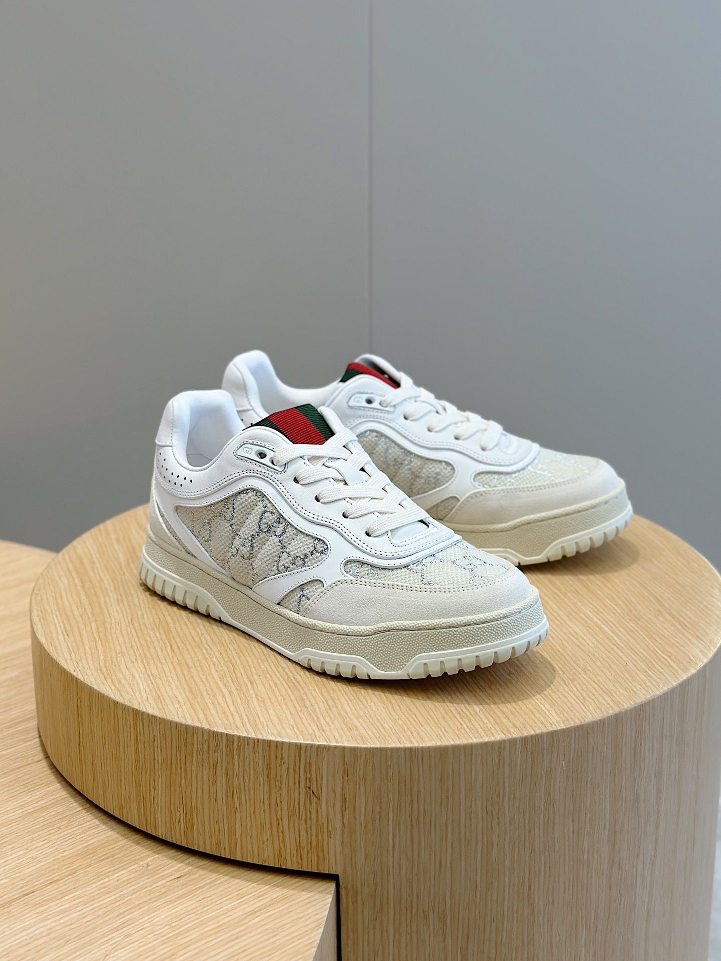 Gu Shoes