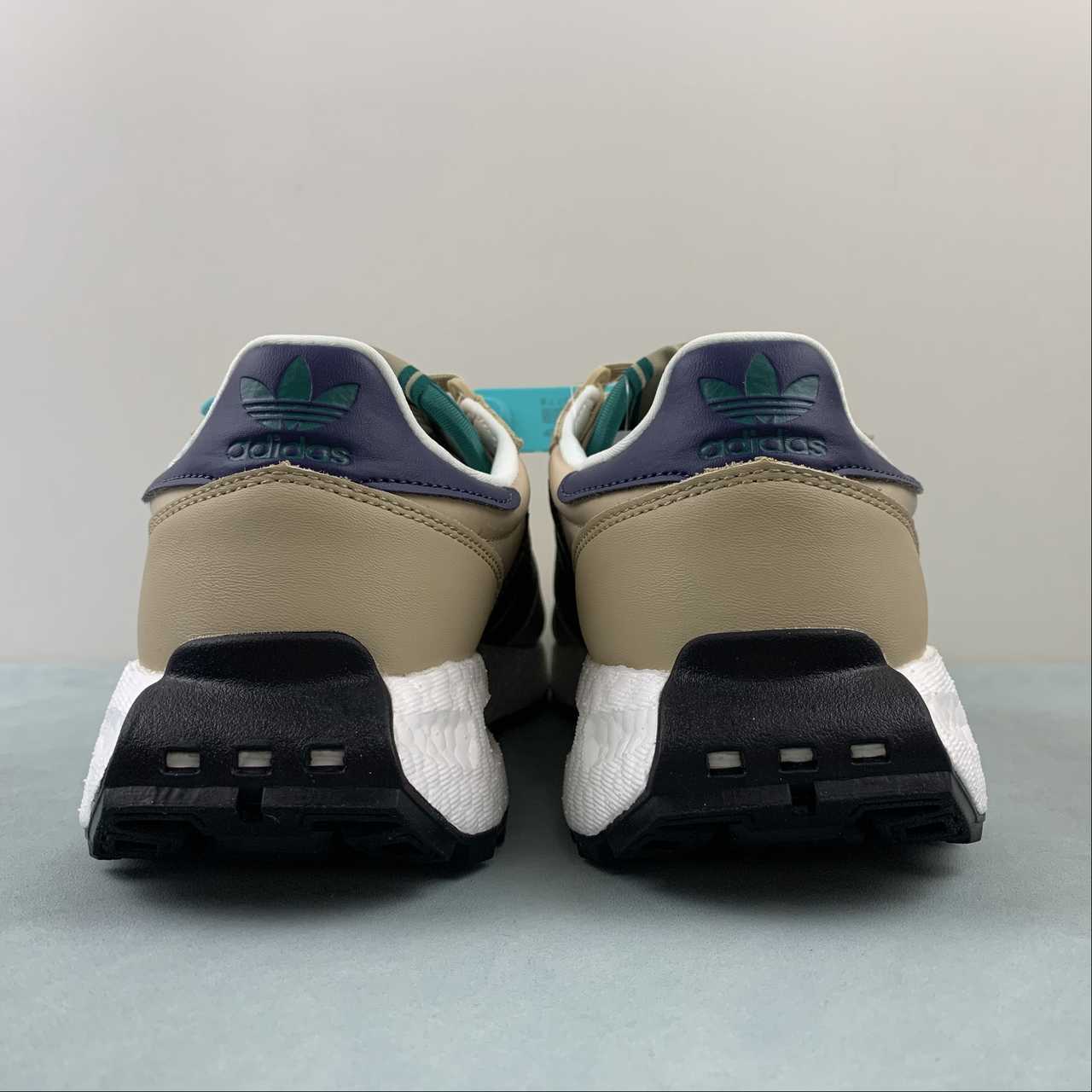 AD Retropy E5 Beige Green