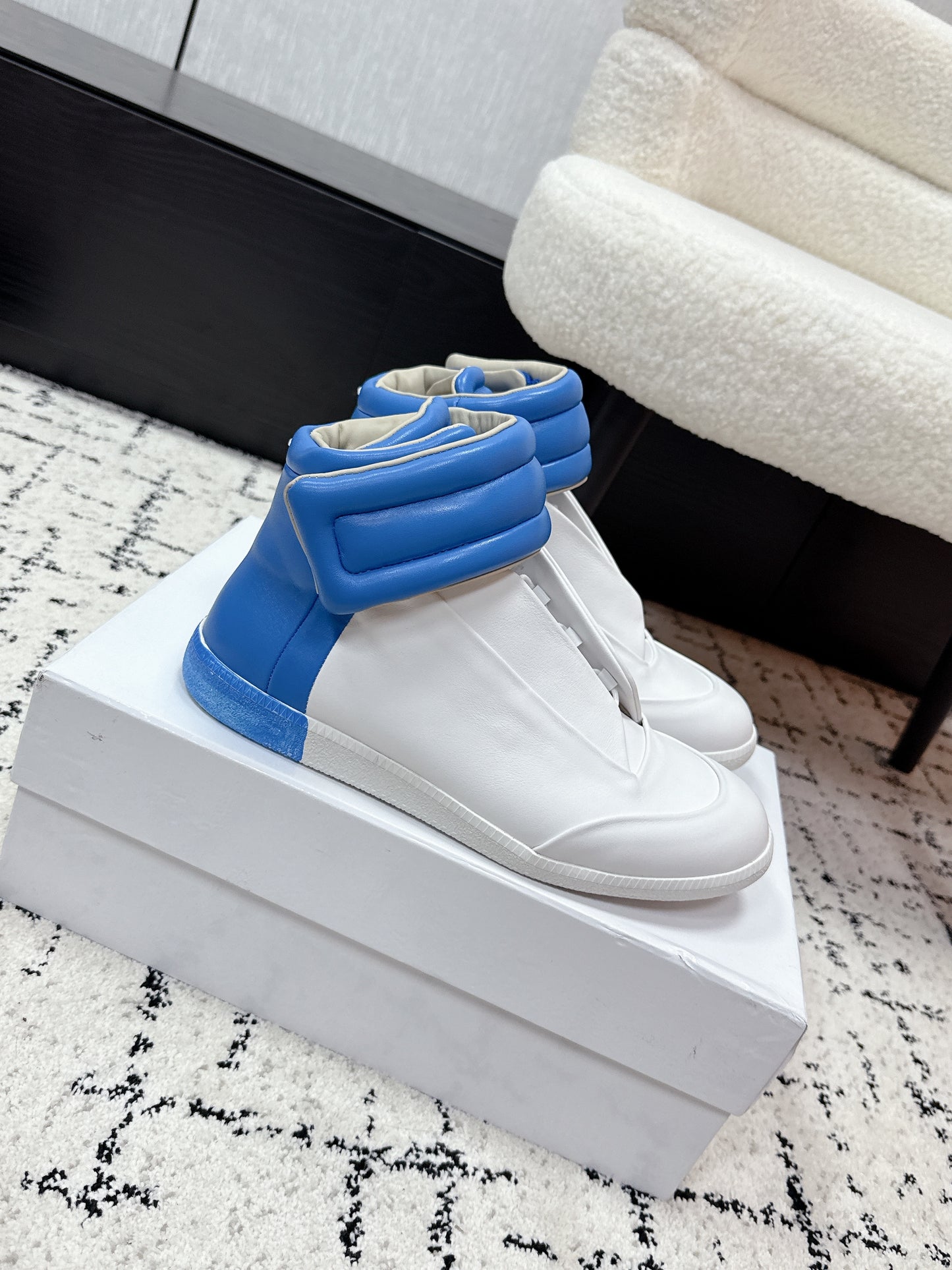 Maison High Mix BLUE AND WHITE