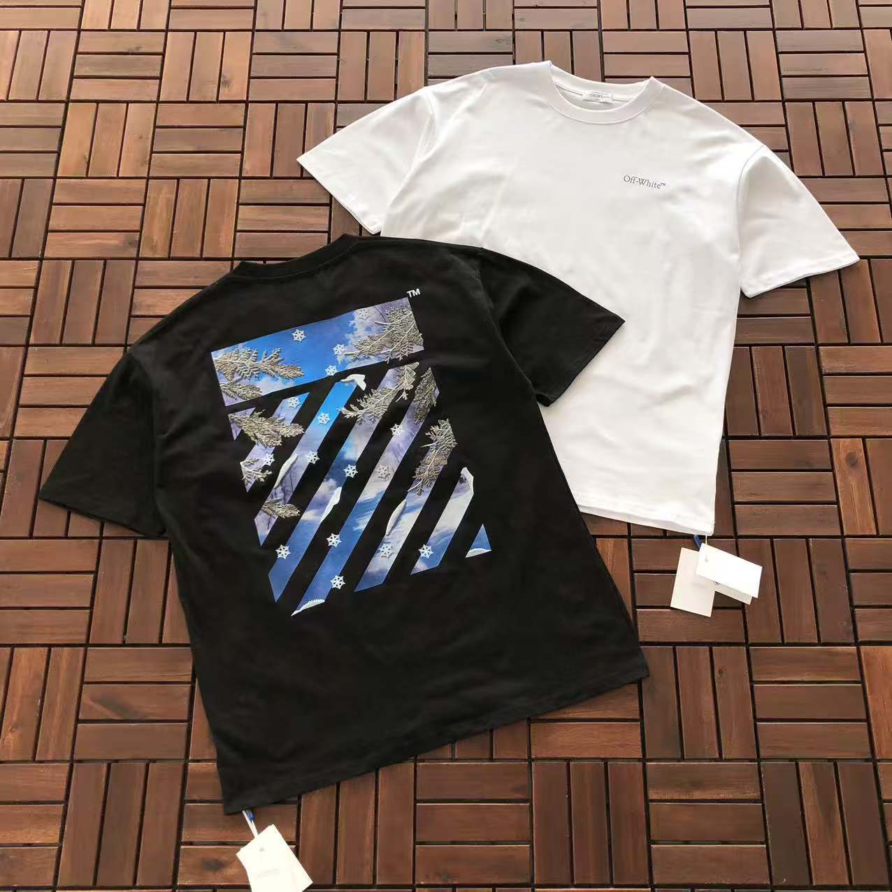 T-shirt Off