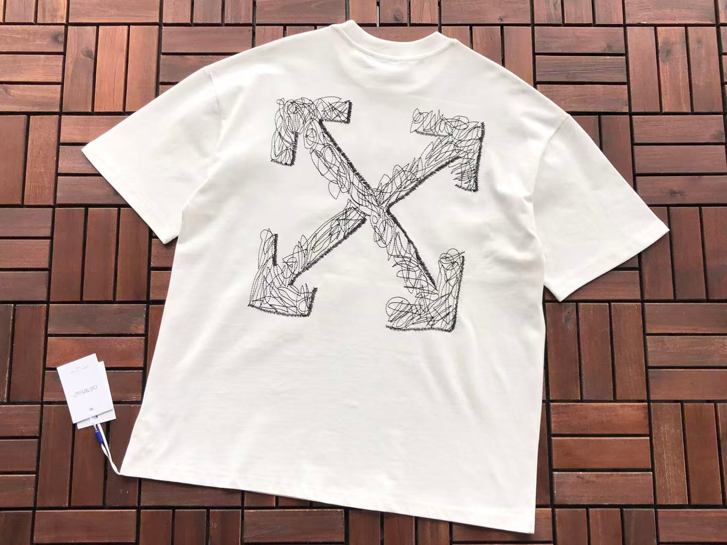T-shirt Off