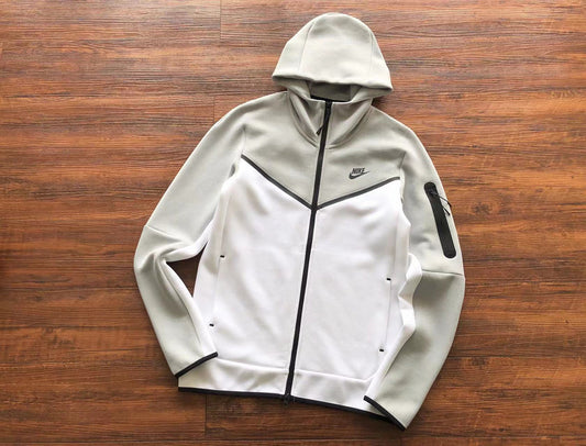Conjunto Tech Fleece Branco e Cinza