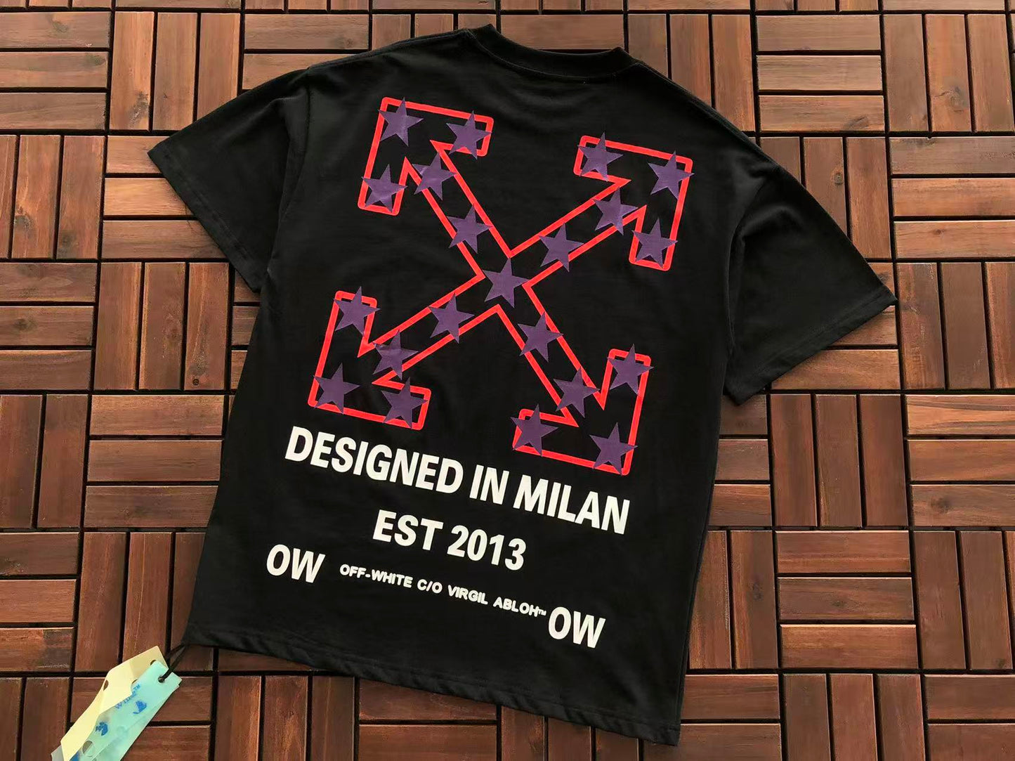 T-shirt Off