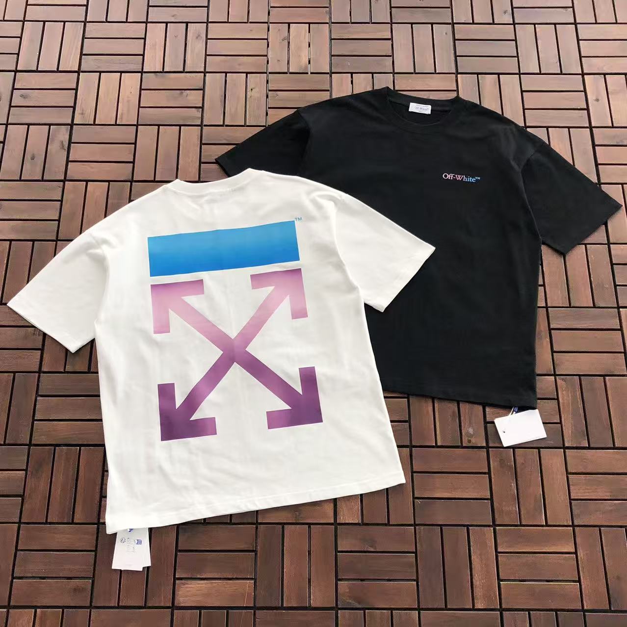 T-shirt Off