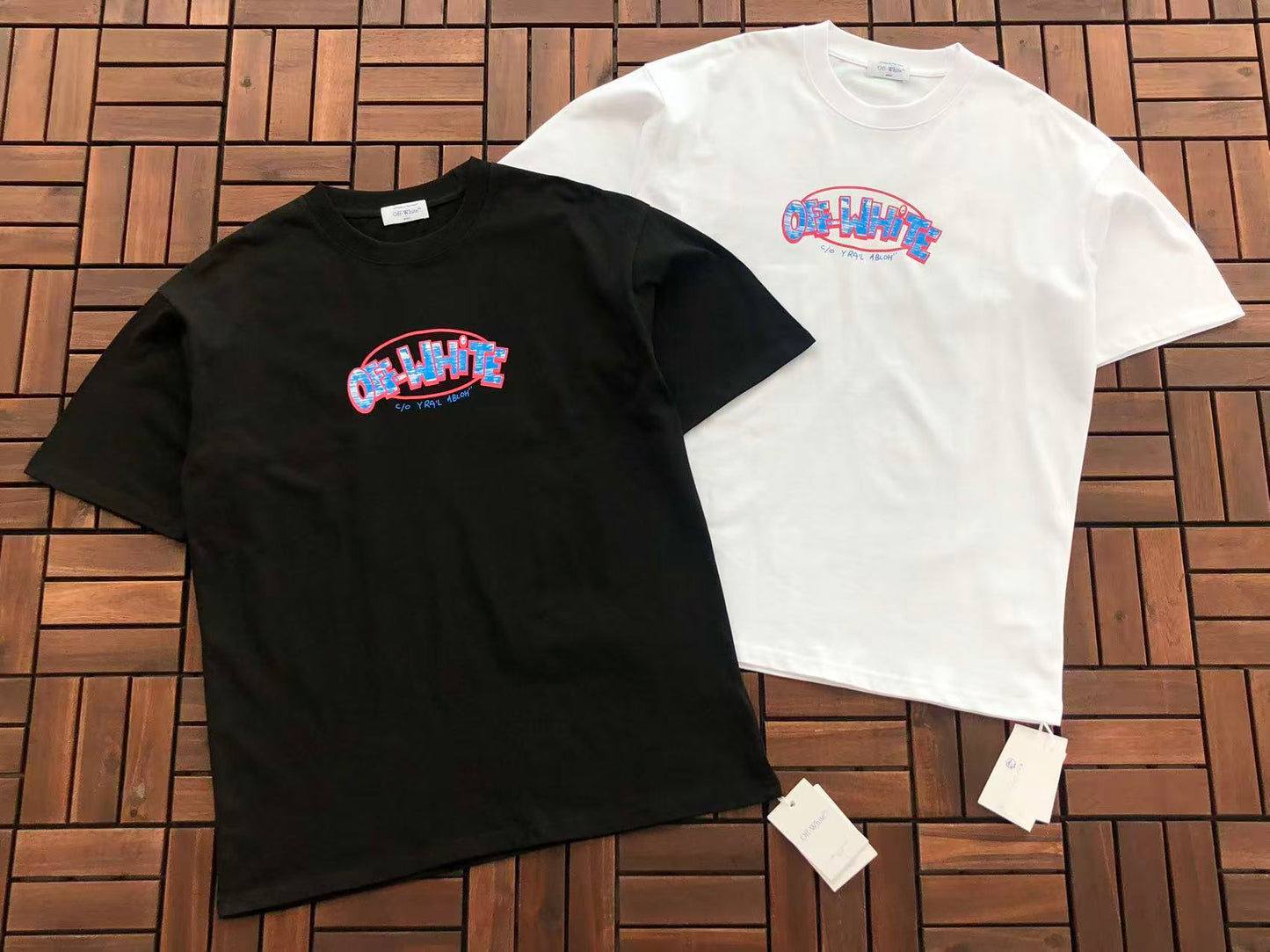 T-shirt Off