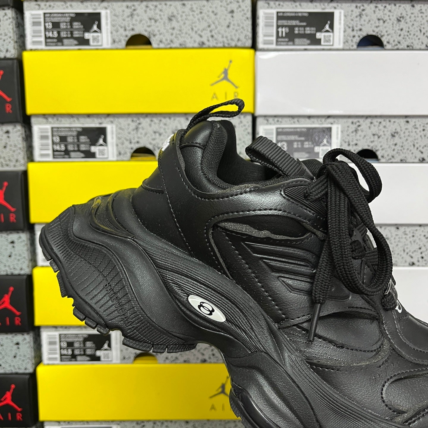 BLG Cargo Black