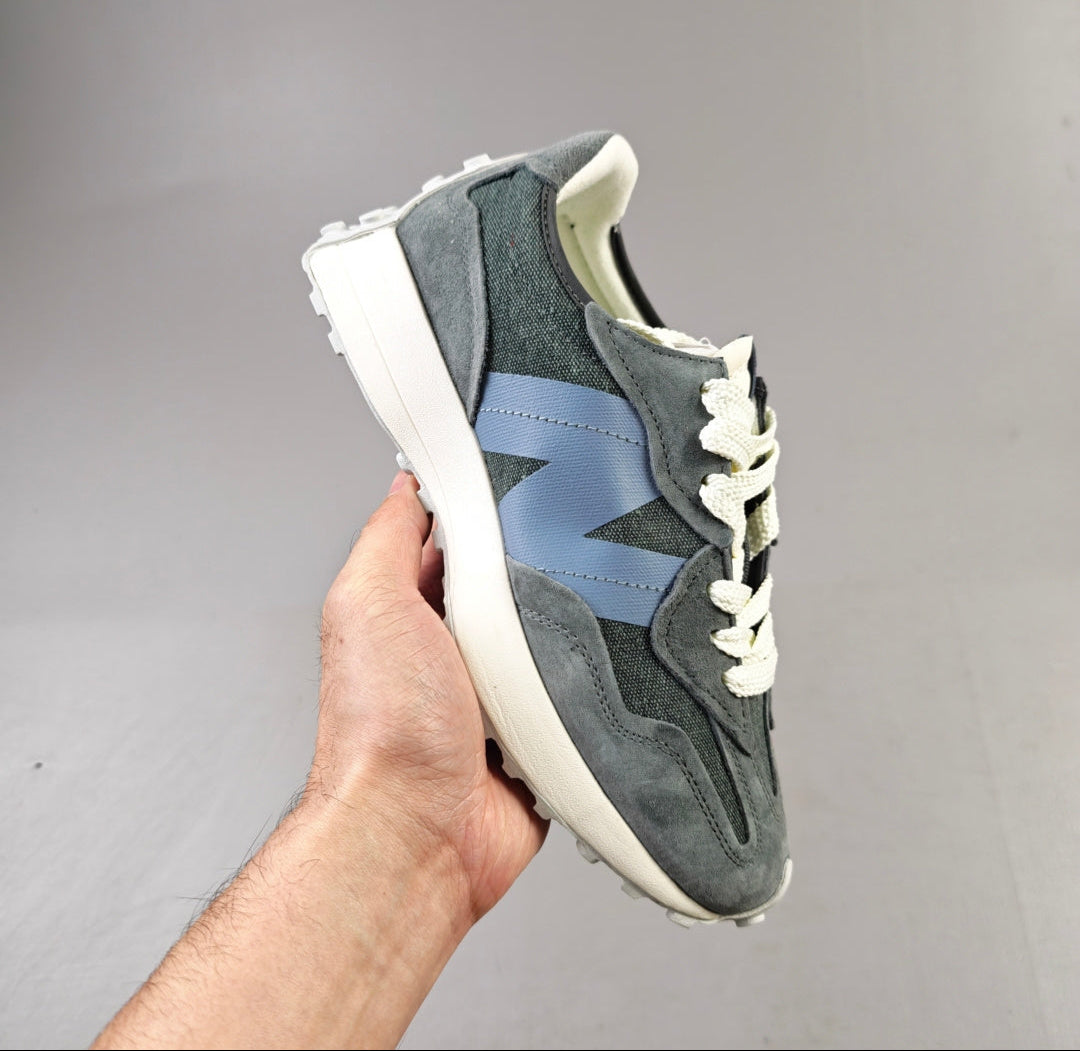 327 Light Grey Blue