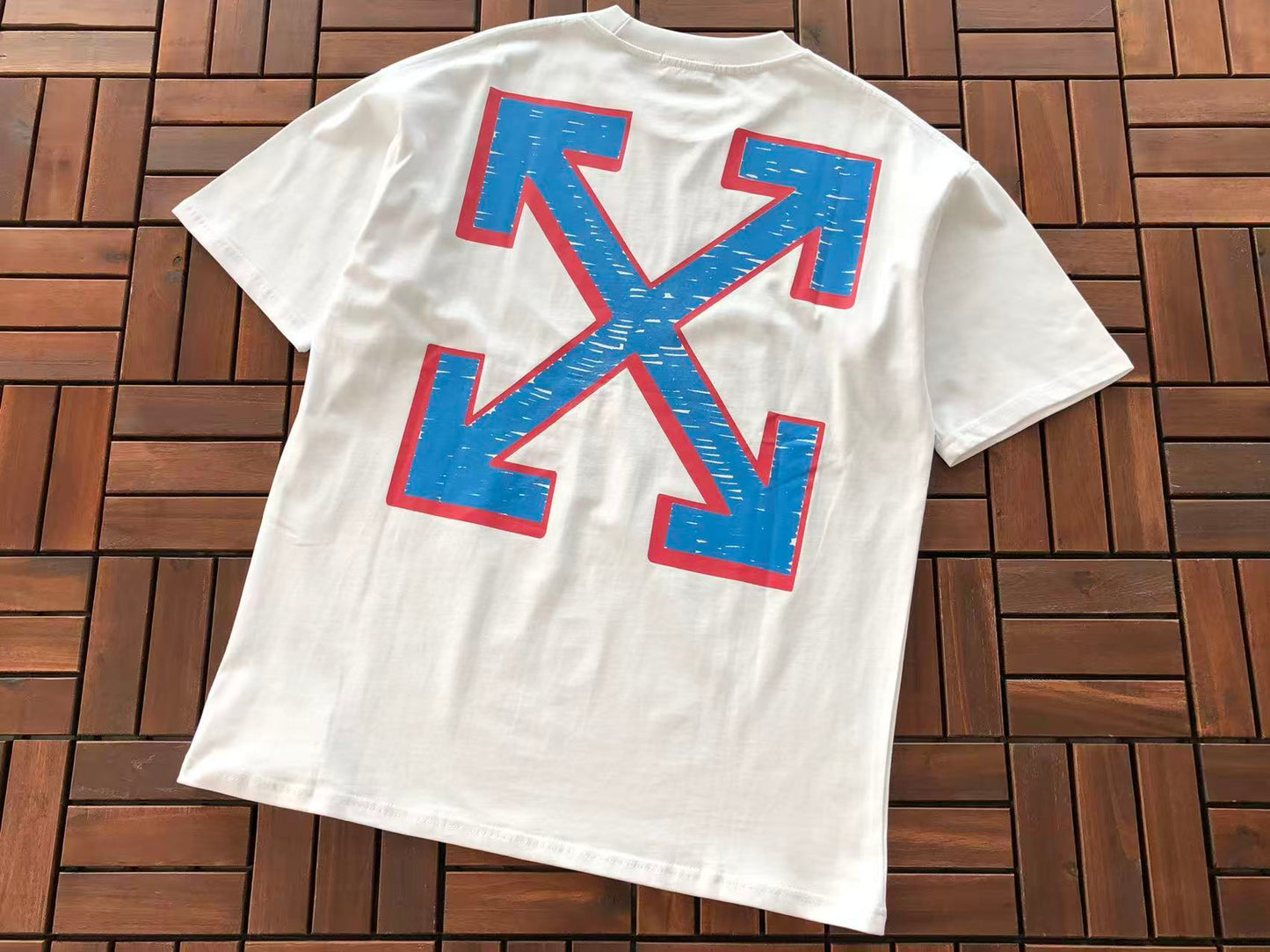 T-shirt Off