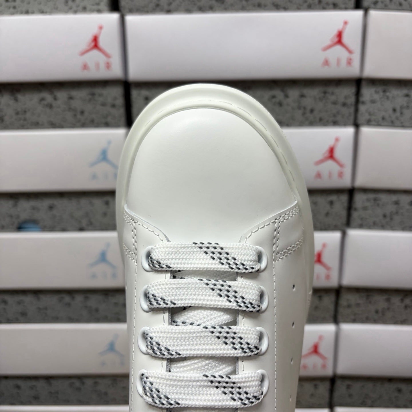 Alexander McQueen Beige