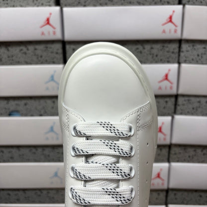 Alexander McQueen Beige