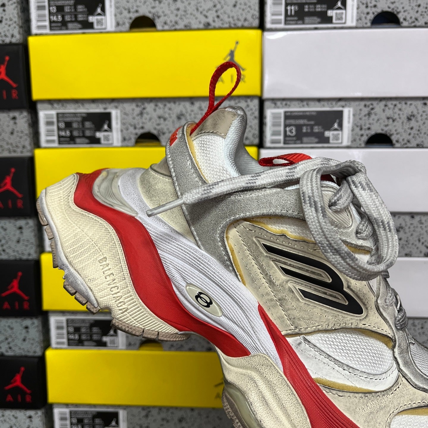 BLG Cargo Beige/Grey/Red