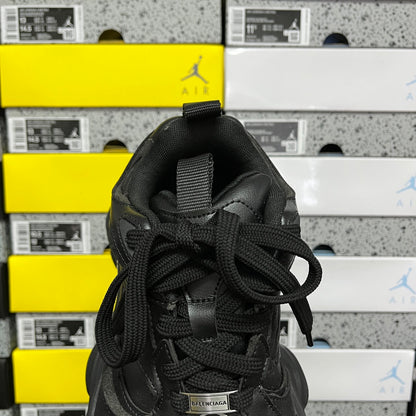 BLG Cargo Black