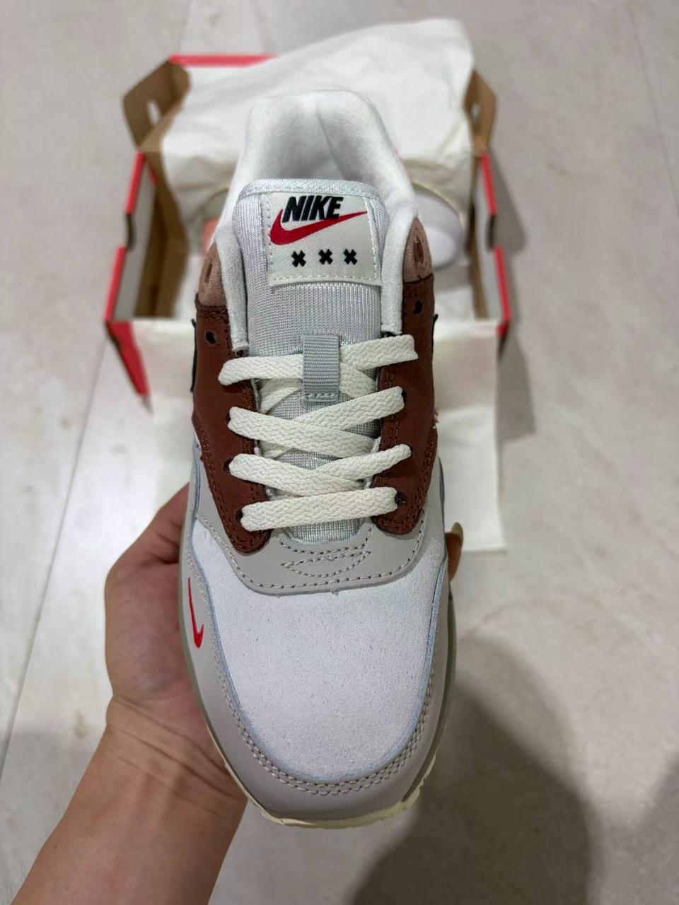 Air Max 1 Amsterdam
