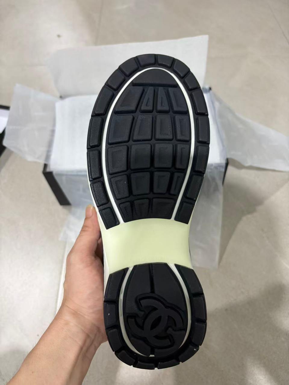 CHN White and Silver
