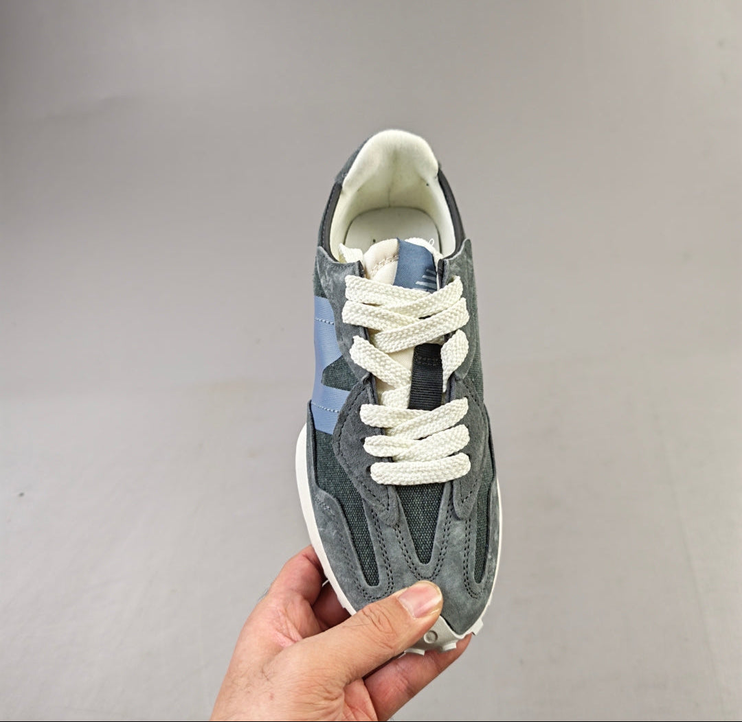 327 Light Grey Blue