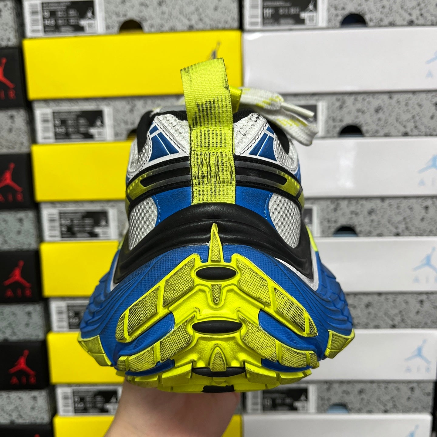 BLG 10XL Yellow/White/Blue