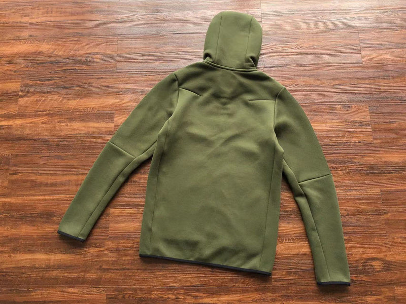 Conjunto Tech Fleece Verde