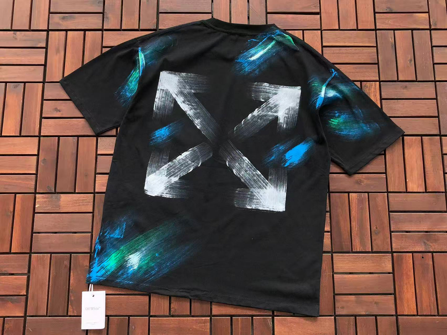T-shirt Off