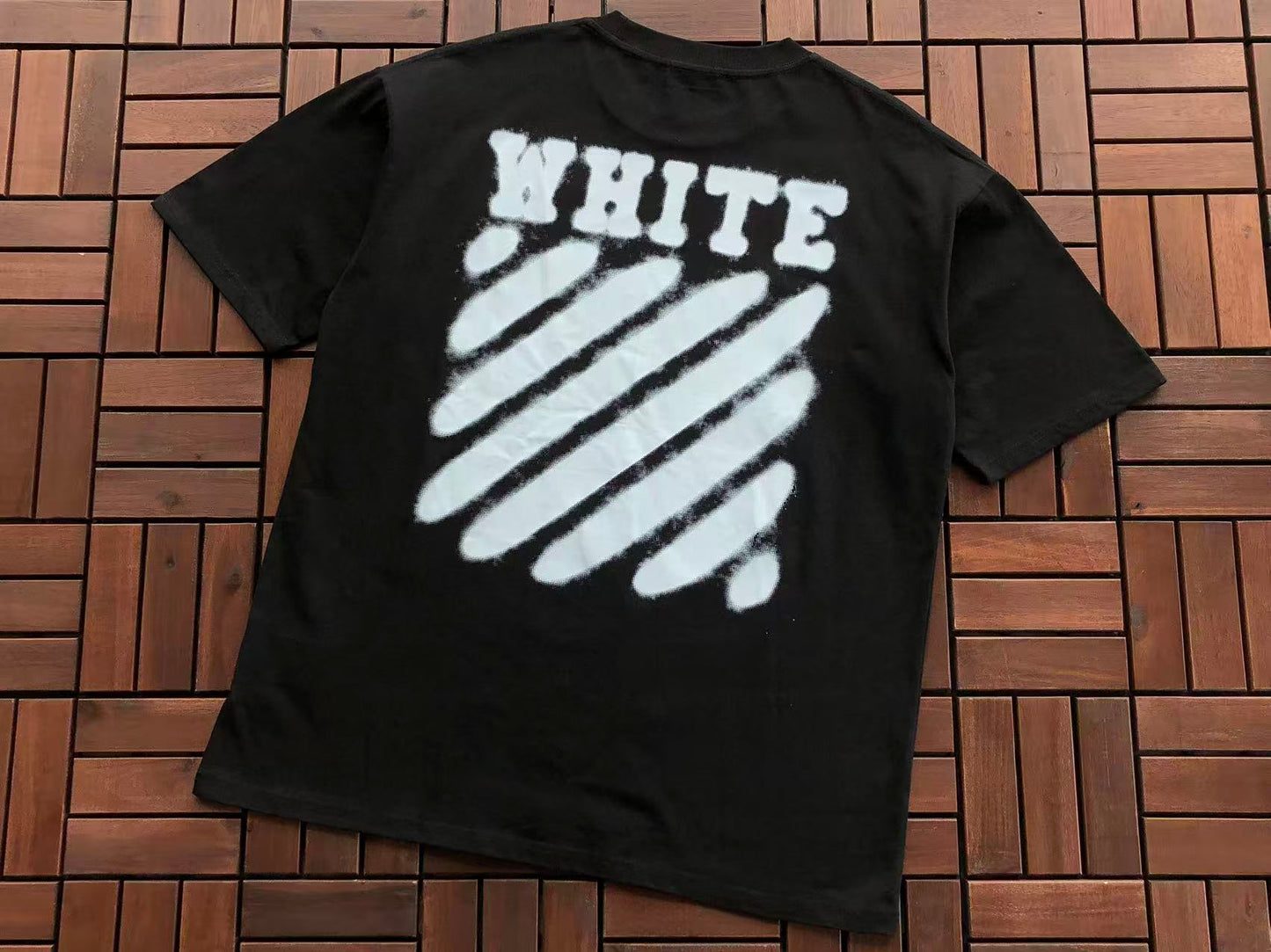 T-shirt Off