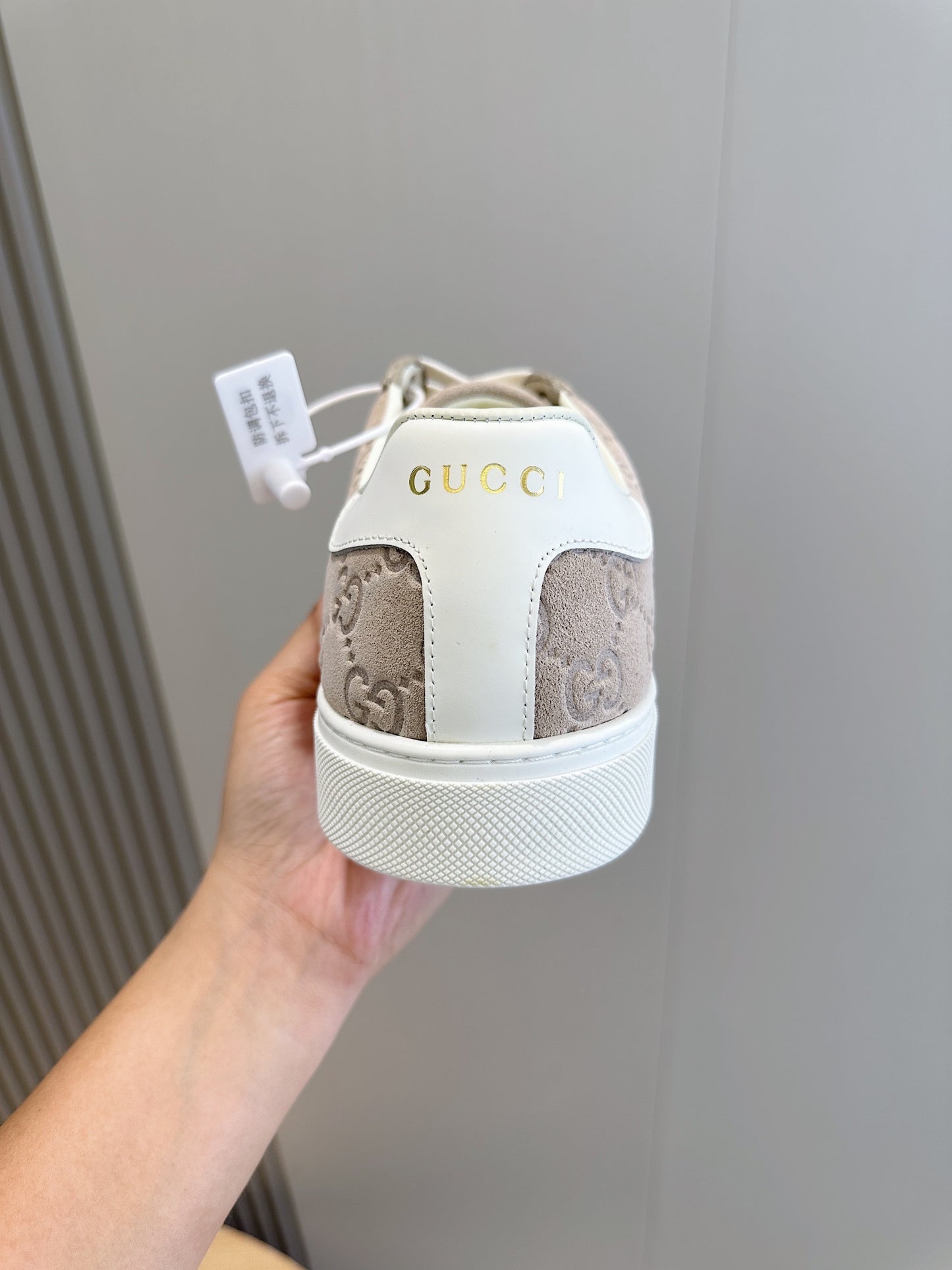 Gu Shoes