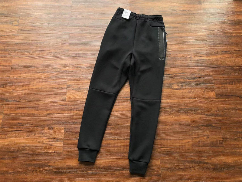 Conjunto Tech Fleece Preto