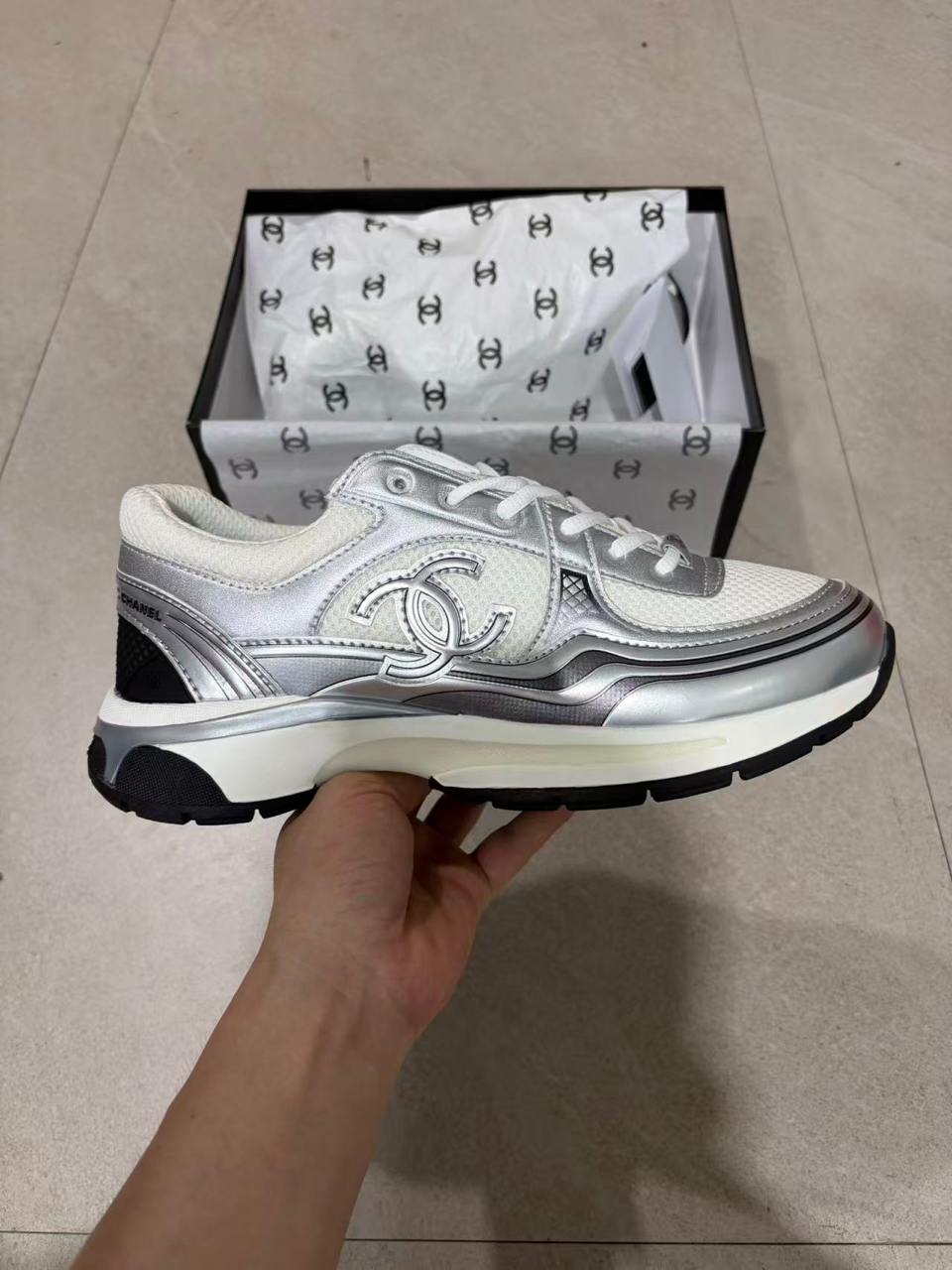 CHN White and Silver