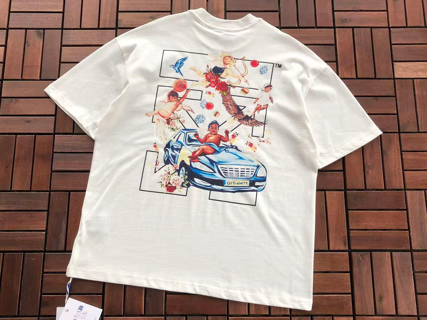 T-shirt Off