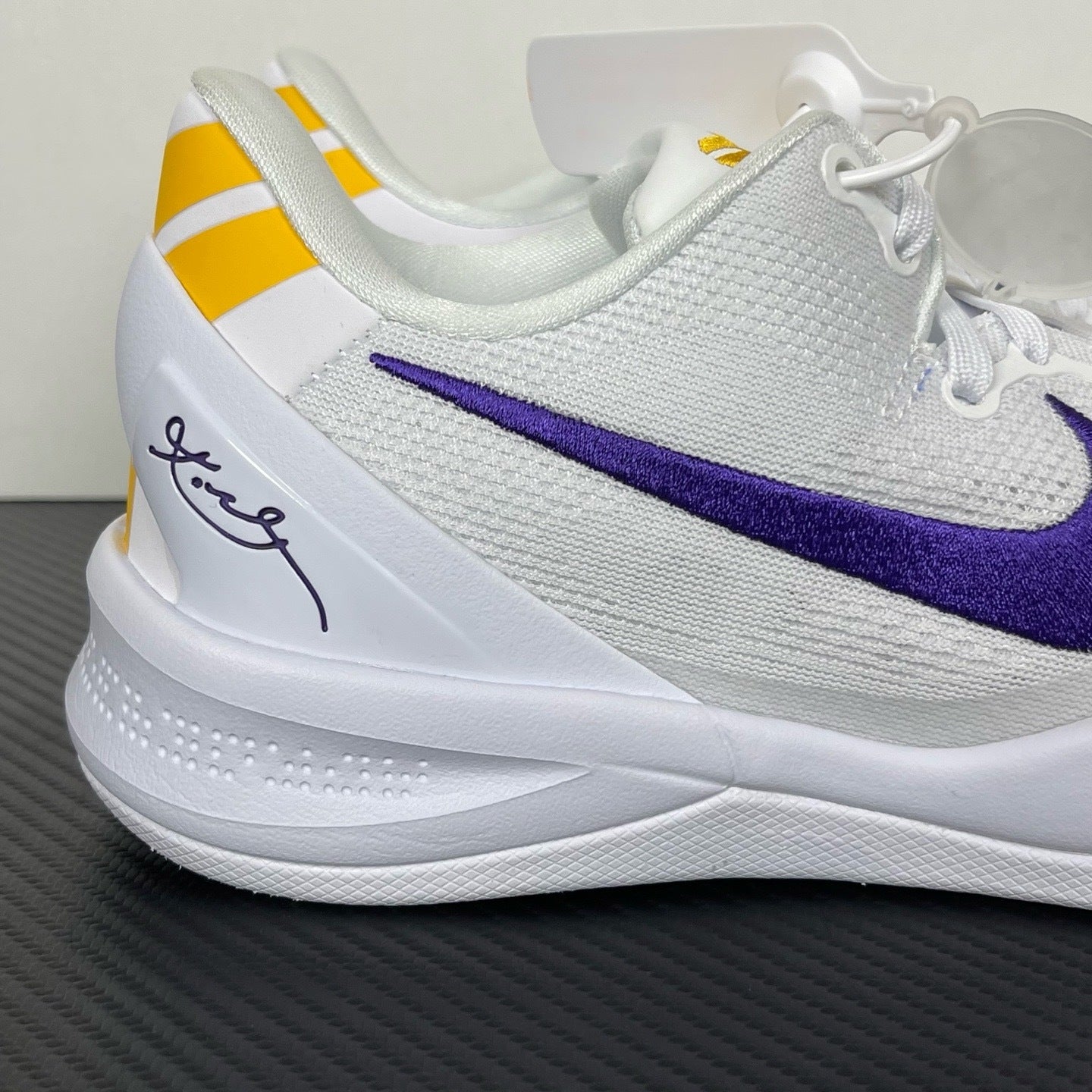 KB8 Lakers Home