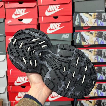 BLG 6XL Triple Black