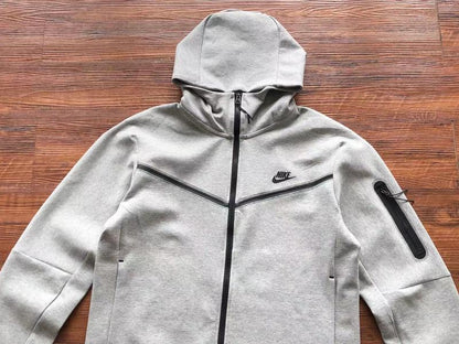 Conjunto Tech Fleece Cinzento