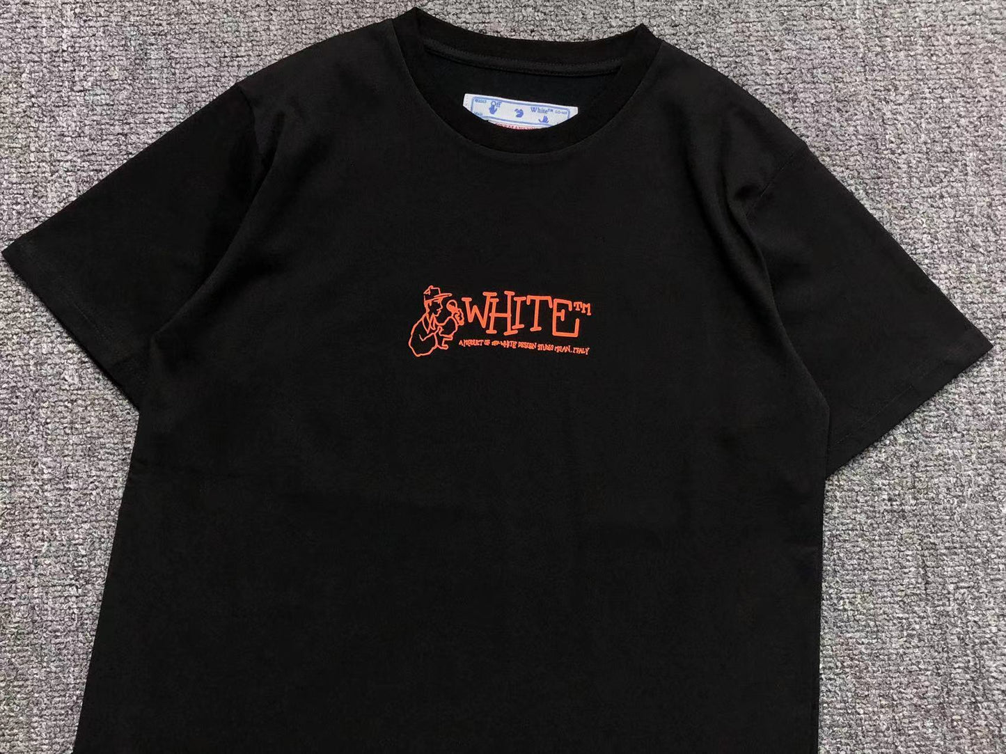 T-shirt Off