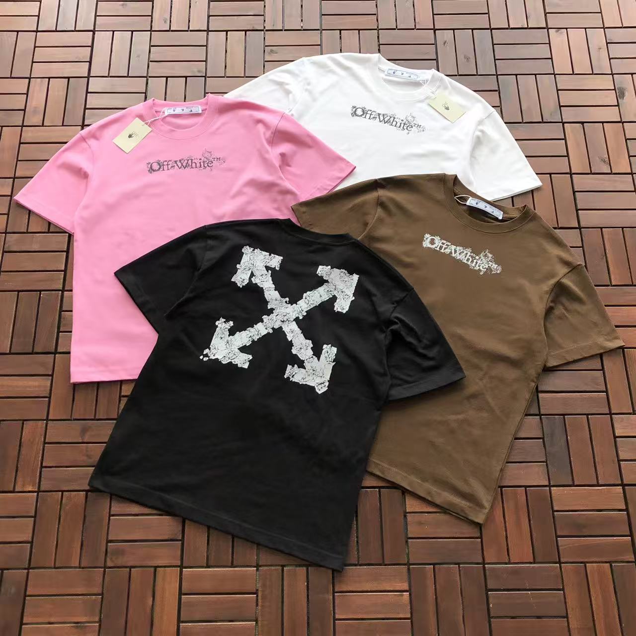 T-shirt Off
