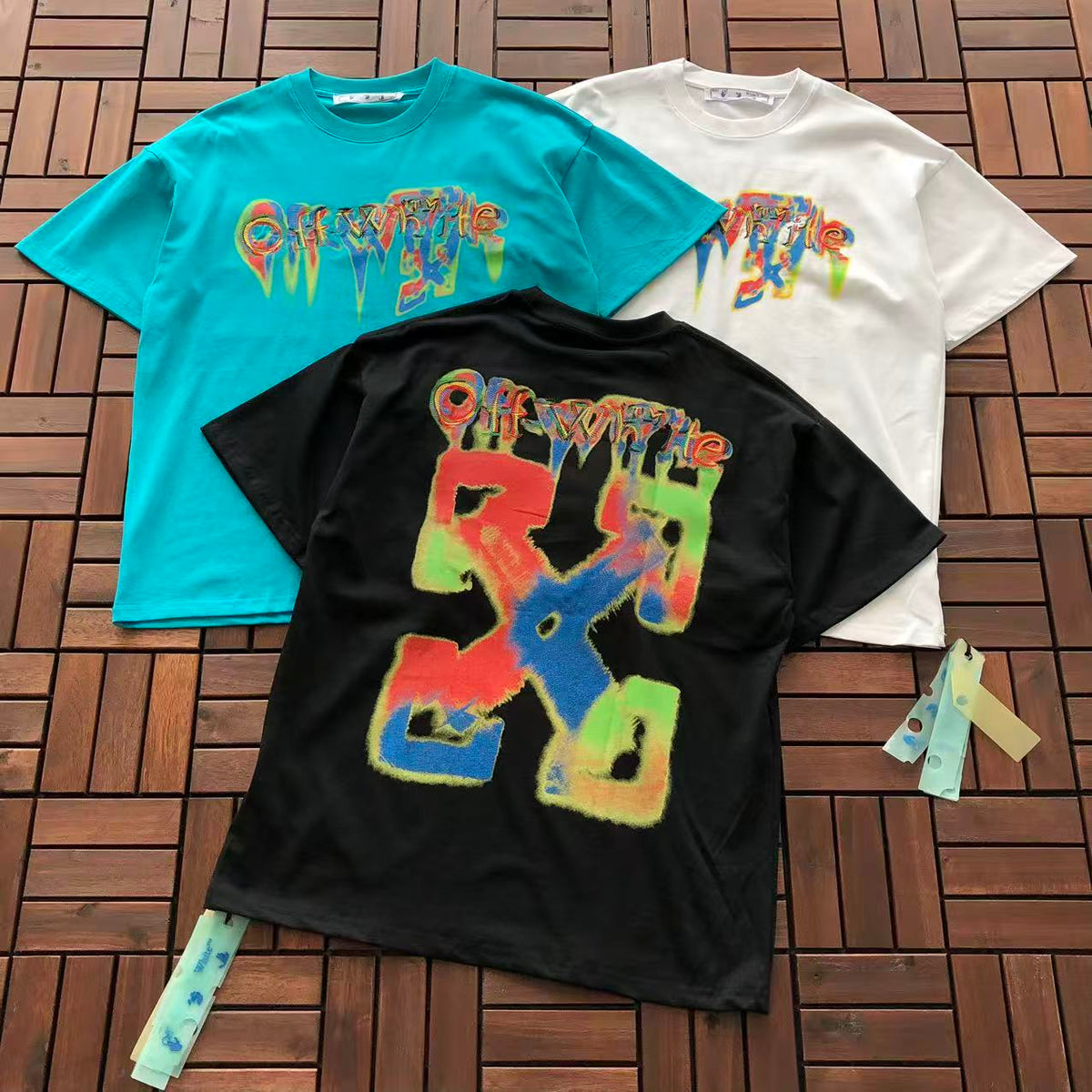 T-shirt Off