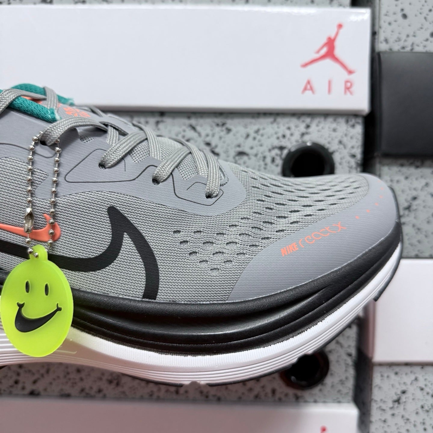 Nk Air Alphazoom Grey/White