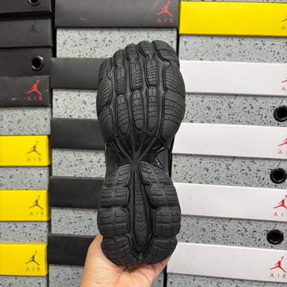 BLG Anatomic Runner Black