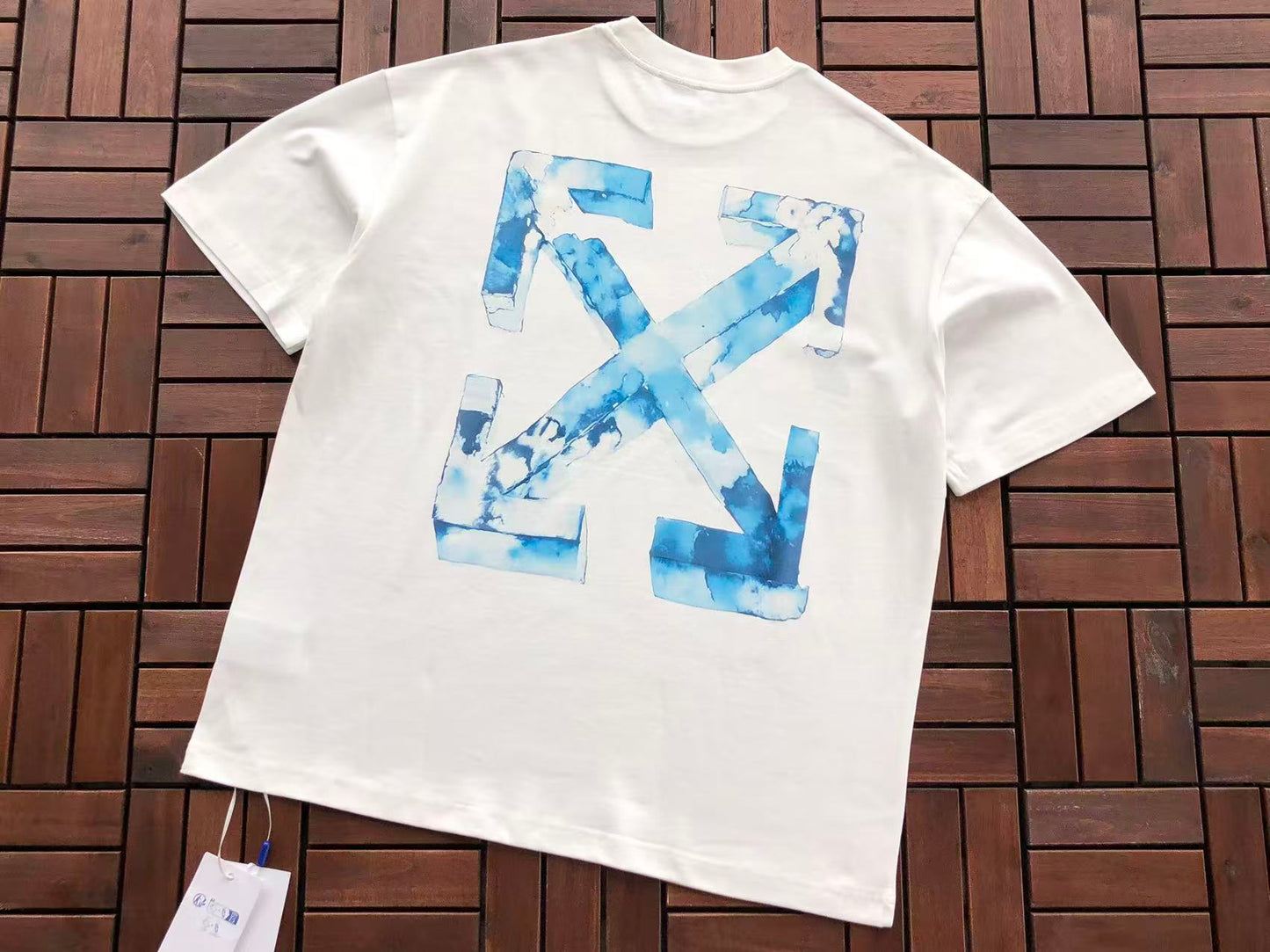 T-shirt Off