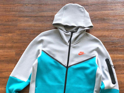 Conjunto Tech Fleece Cinza e azul