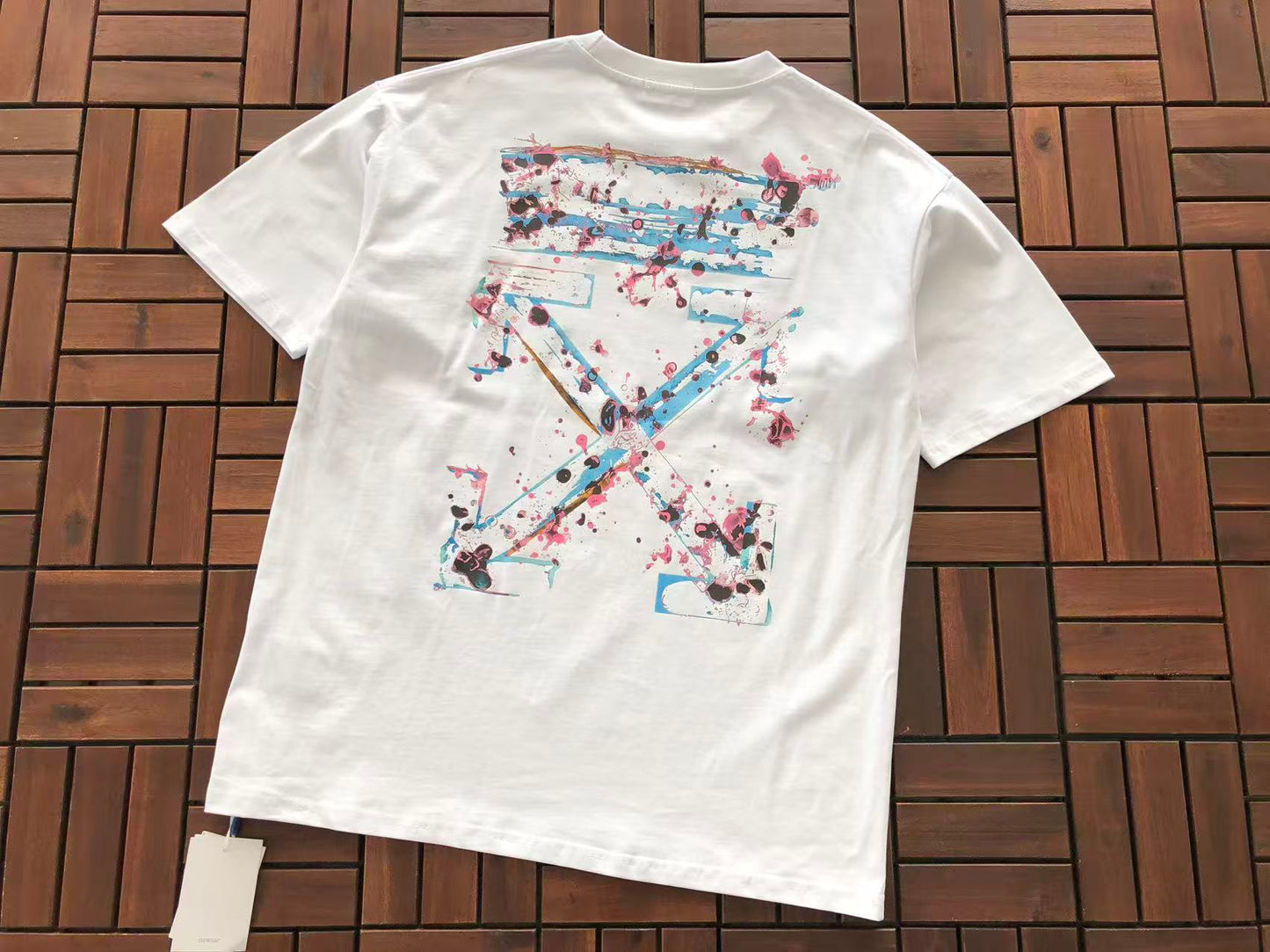 T-shirt Off