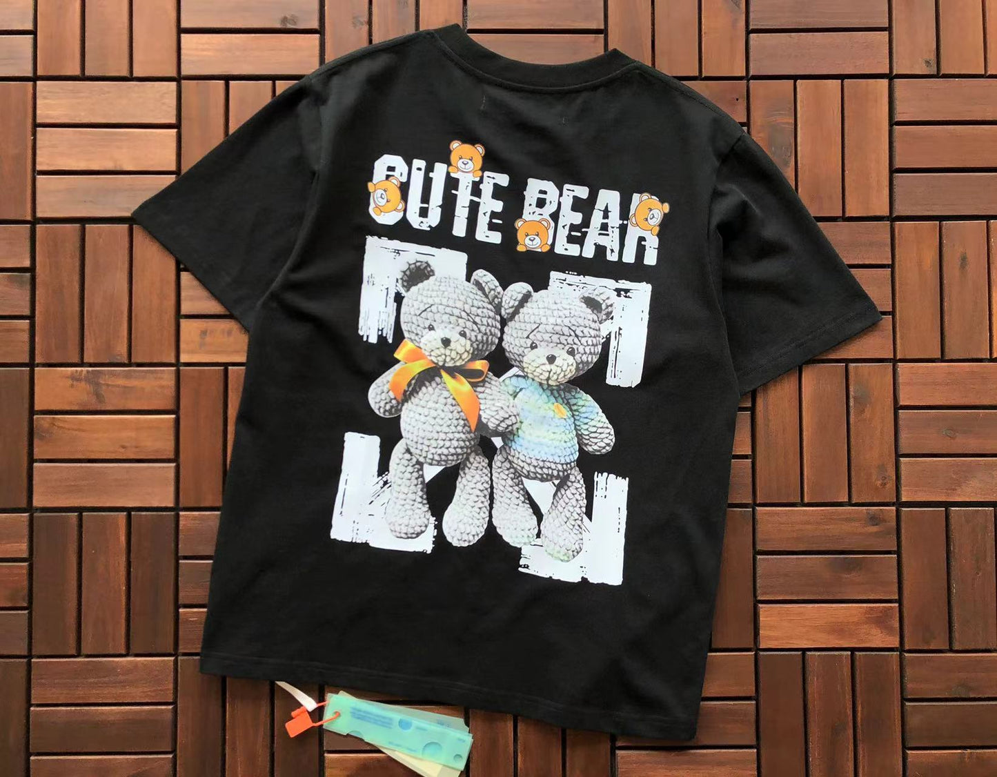 T-shirt Off