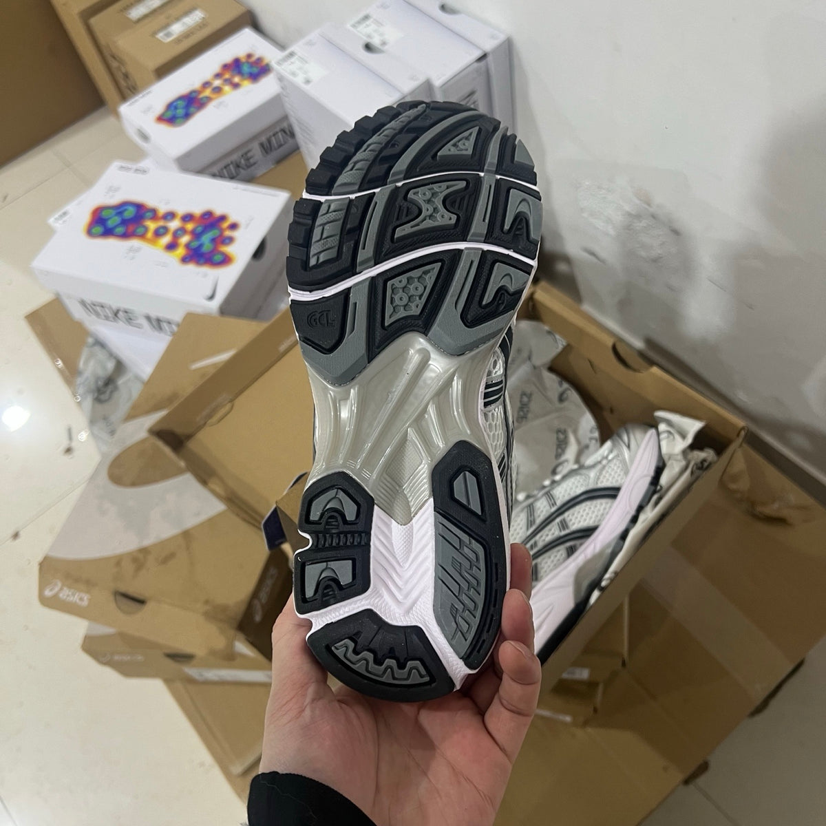 Kayano 14 White / Black / Cream