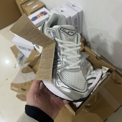 Kayano 14 White / Black / Cream