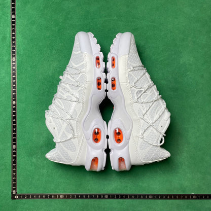 TN White & Safety Orange