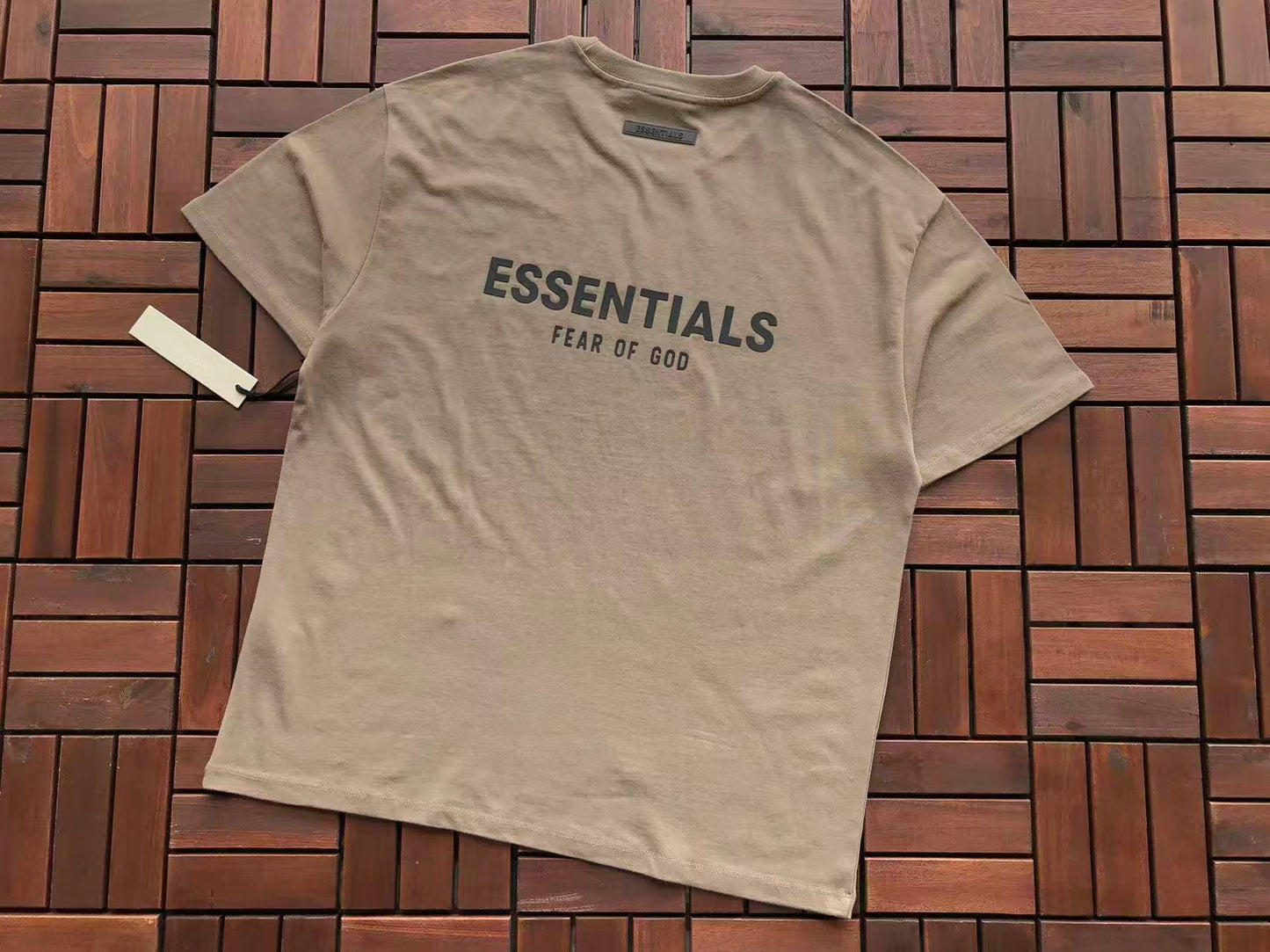 Conjuntos Essentials