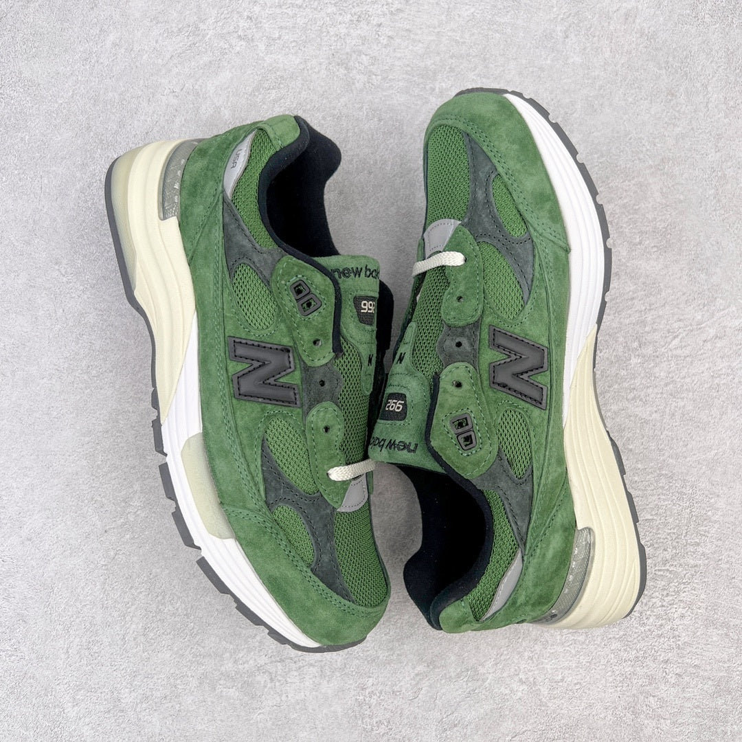 992 Forest Green / Black