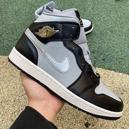 AJ1 MID Black Chrome